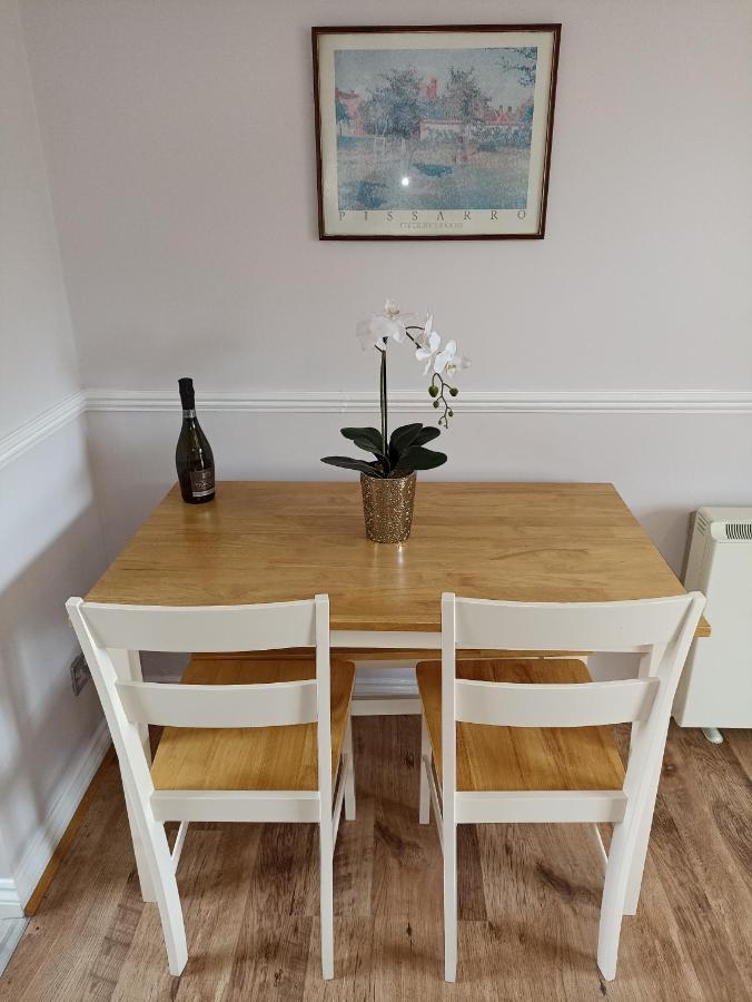 Grant Close Wickford Εξωτερικό φωτογραφία